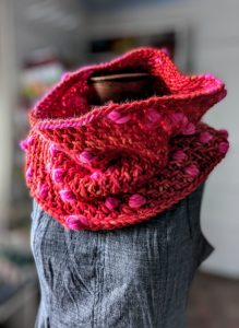 red cowl with pink bobbles